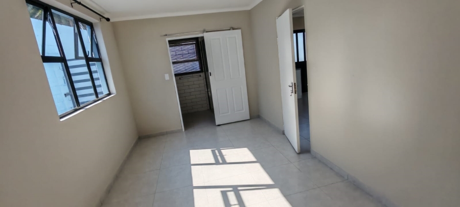 To Let 1 Bedroom Property for Rent in Forest Glade Western Cape